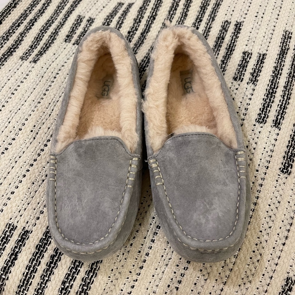 Light grey suede UGG slippers in PERFECT condition, NEVER WORN